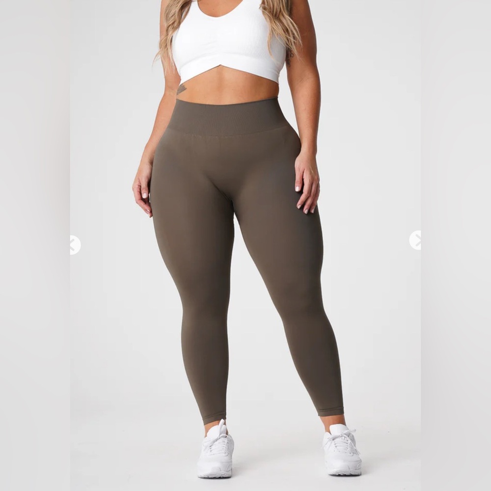 NVGTN solid seamless leggings - olive- small